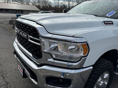 Used 2024 RAM 3500 Big Horn AWD/4WD image 44
