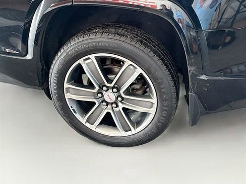 Used 2017 GMC Acadia Denali w/ Technology Package image 35