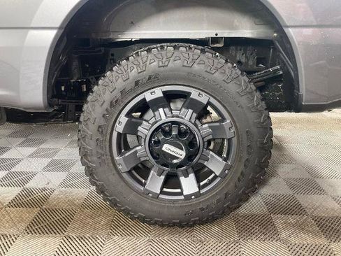 Certified 2023 Ford F250 Lariat w/ Sport Appearance Package image 24