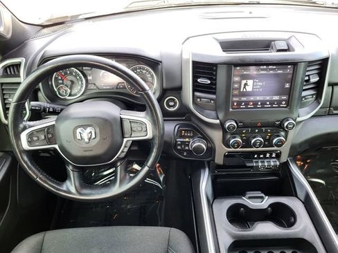 Used 2021 RAM 1500 Big Horn image 24