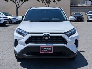 Used 2022 Toyota RAV4 XLE w/ Convenience Package AWD/4WD video 2