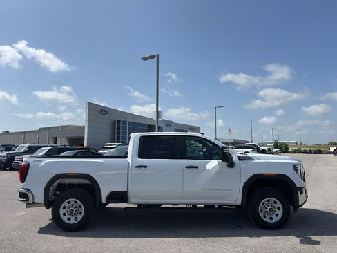 Used 2026 GMC Sierra 2500 Pro w/ 1SA Pro Safety Plus Package AWD/4WD image 4