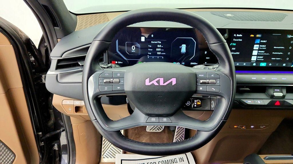 Used 2024 Kia EV9 GT-Line AWD/4WD image 14