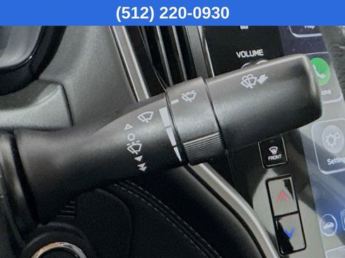 Used 2025 Subaru Legacy Premium image 14