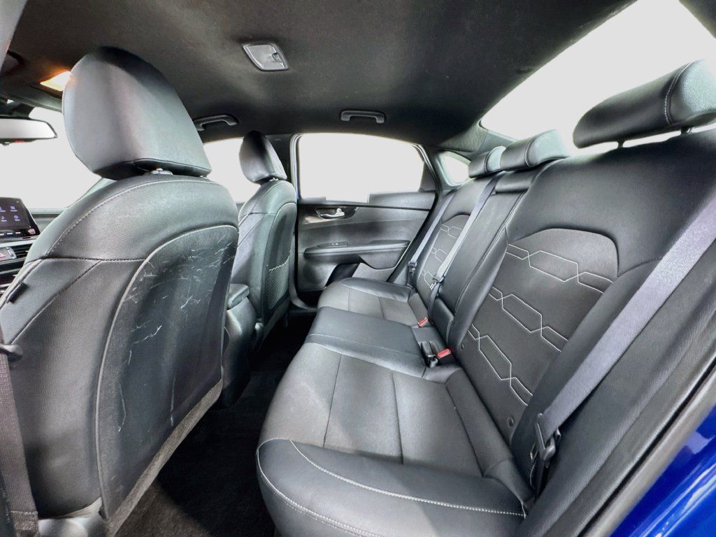 Used 2024 Kia Forte GT-Line FWD image 14