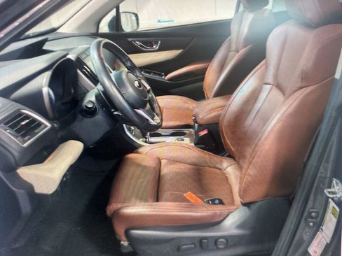 Used 2019 Subaru Ascent Touring AWD/4WD image 6