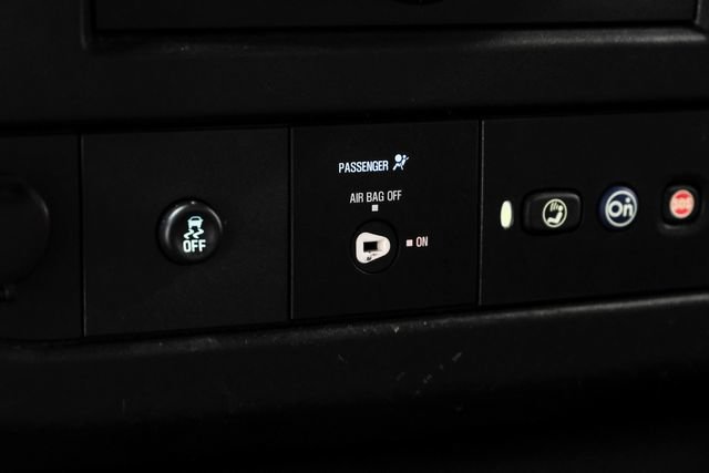 Used 2020 Chevrolet Express 2500 RWD image 26