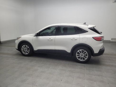 Used 2022 Ford Escape SE w/ Convenience Package image 3