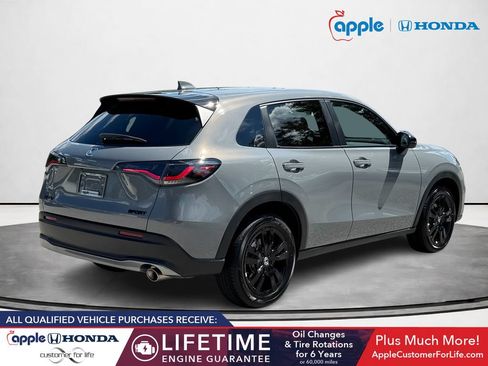 Used 2026 Honda HR-V Sport image 3