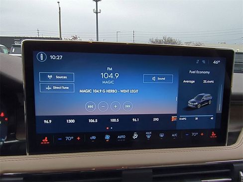 Certified 2023 Lincoln Corsair Reserve image 15