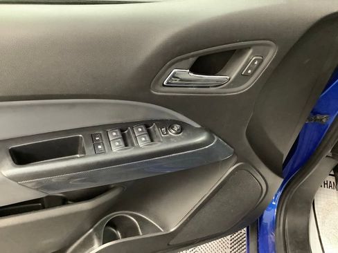 Used 2019 Chevrolet Colorado Z71 AWD/4WD image 9