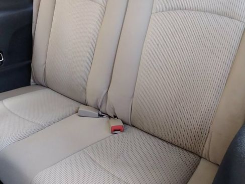 Used 2020 Dodge Journey SE FWD image 9