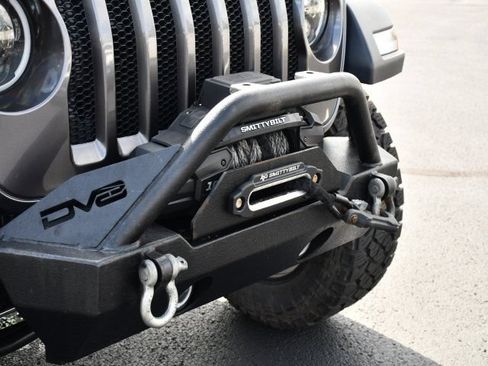 Used 2018 Jeep Wrangler Unlimited Sport S AWD/4WD image 41