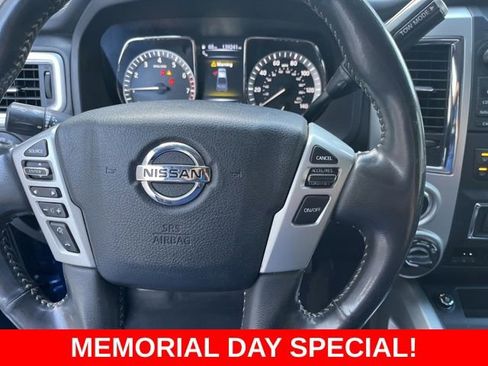 Used 2018 Nissan Titan PRO-4X w/ Pro-4x Convenience Package AWD/4WD image 14
