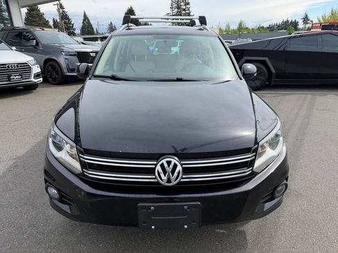 Used 2014 Volkswagen Tiguan S FWD image 10