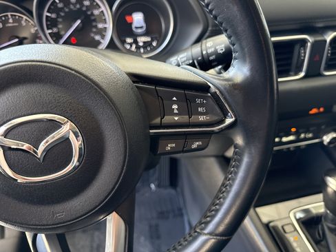 Used 2021 MAZDA CX-5 Touring FWD image 19