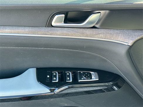 Used 2023 Kia K5 EX image 15