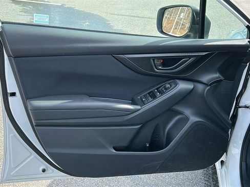 Used 2020 Subaru Impreza Premium image 9