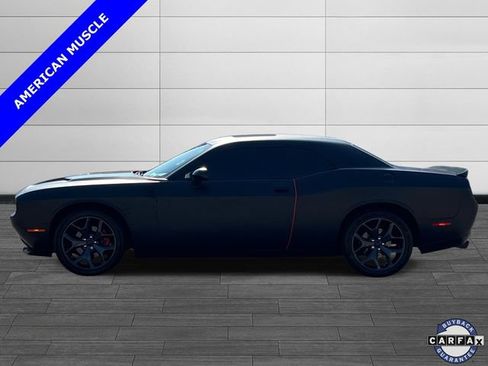 Used 2018 Dodge Challenger R/T Plus RWD image 7
