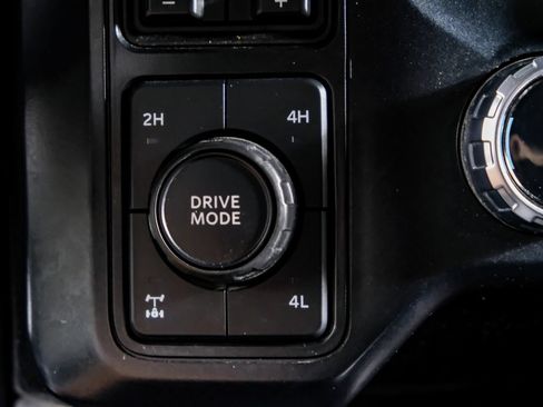 Used 2023 Ford F250 Lariat w/ FX4 Off-Road Package AWD/4WD image 23