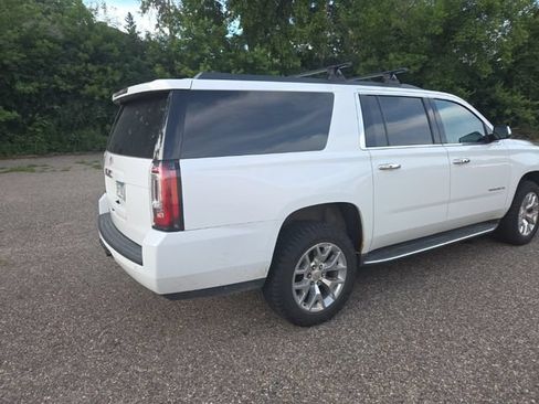 Used 2016 GMC Yukon XL SLE w/ Convenience Package AWD/4WD image 14