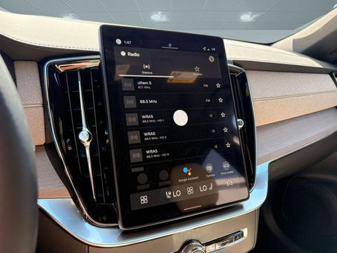 Used 2026 Volvo XC90 B6 Plus w/ Protection Package image 30