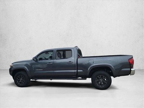 Used 2020 Toyota Tacoma SR5 image 8
