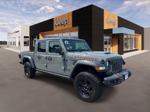 Used 2022 Jeep Gladiator Mojave w/ Cold Weather Group AWD/4WD image 1