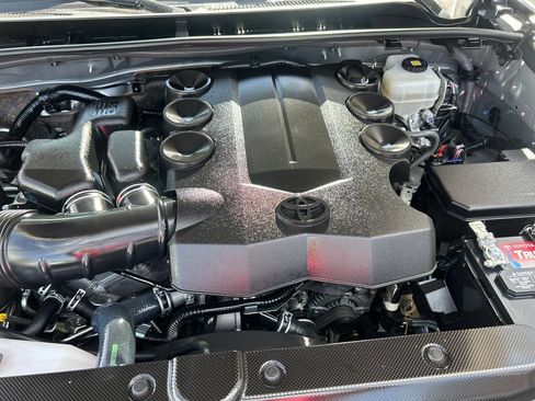 Certified 2019 Toyota 4Runner TRD Off-Road AWD/4WD image 24
