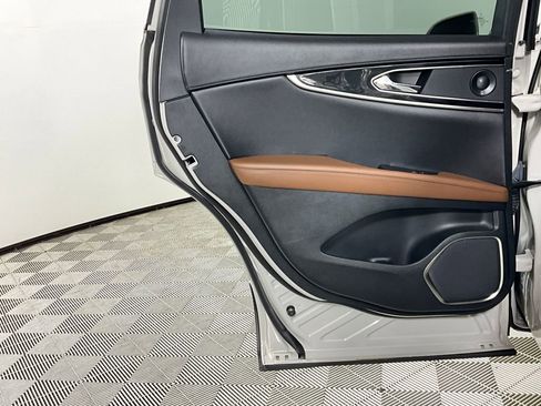 Used 2023 Lincoln Nautilus Reserve w/ Equipment Group 201A image 26