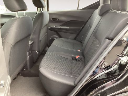 Used 2022 Nissan Kicks S image 25