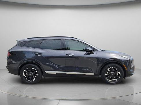 Certified 2026 Kia Sportage SX FWD image 9