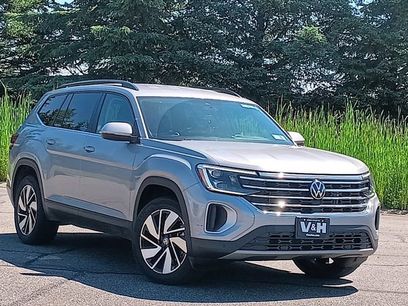 Used 2025 Volkswagen Atlas SE