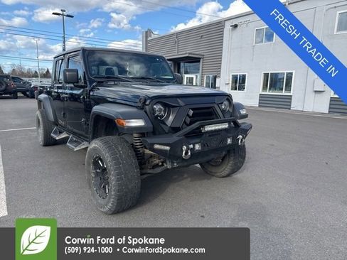 Used 2020 Jeep Gladiator Sport image 1