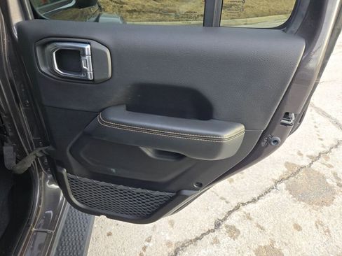 Certified 2025 Jeep Wrangler Unlimited Sahara image 11