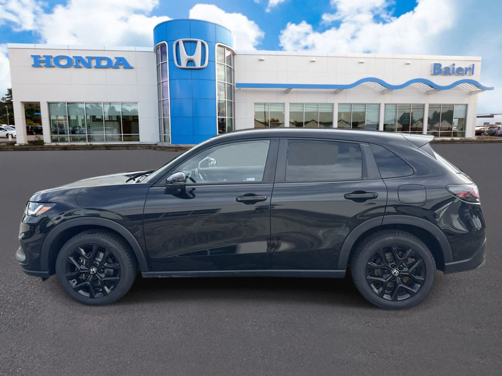 Used 2024 Honda HR-V Sport image 2