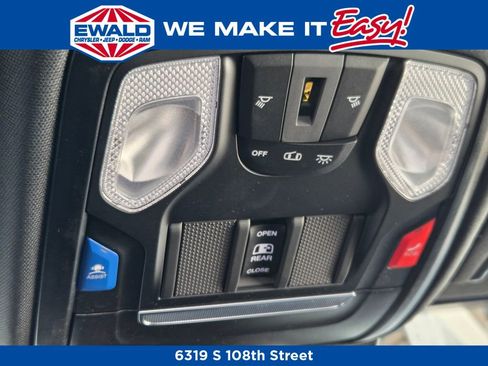 New 2026 RAM 2500 Big Horn AWD/4WD image 10