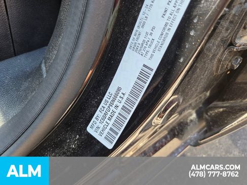 Used 2025 RAM 1500 Tradesman AWD/4WD image 8