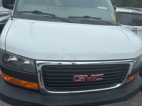 Used 2023 GMC Savana 2500 w/ Driver Convenience Package RWD image 6