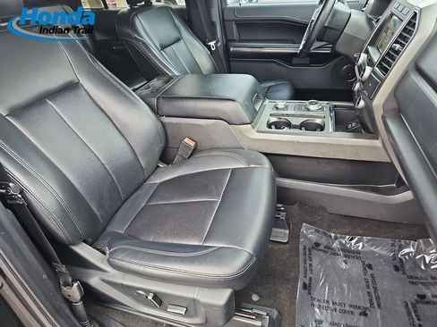 Used 2019 Ford Expedition Max XLT w/ Equipment Group 201A image 11
