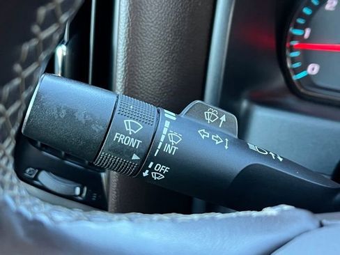 Used 2018 Chevrolet Silverado 1500 LT w/ All Star Edition image 35