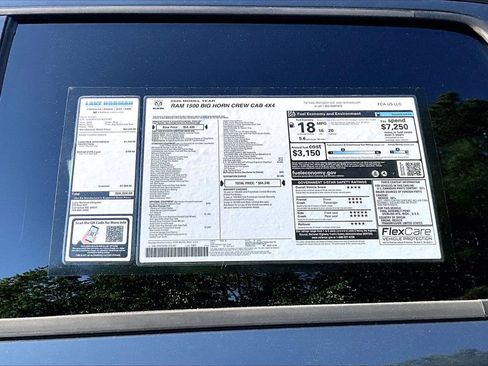 New 2026 RAM 1500 4x4 Crew Cab image 34