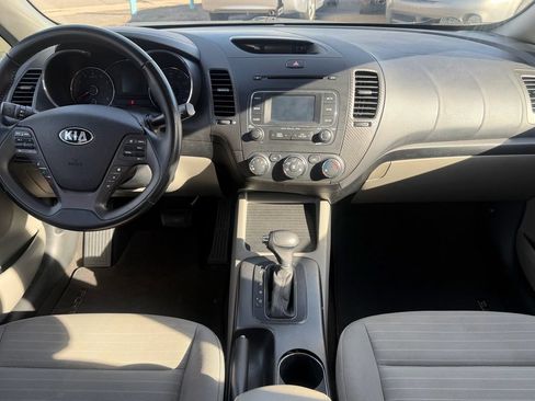 Used 2016 Kia Forte EX FWD image 10