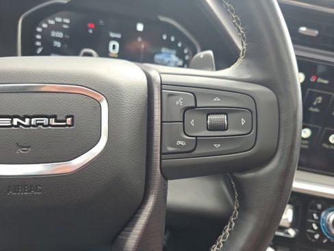 Used 2022 GMC Sierra 1500 Denali Ultimate image 28