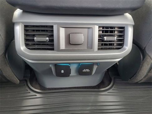 Used 2022 Ford F150 XLT w/ Equipment Group 302A High image 25