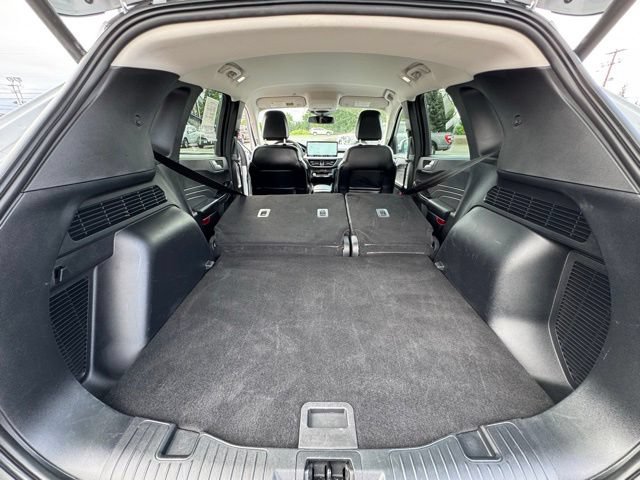 Used 2025 Ford Escape Platinum AWD/4WD image 17