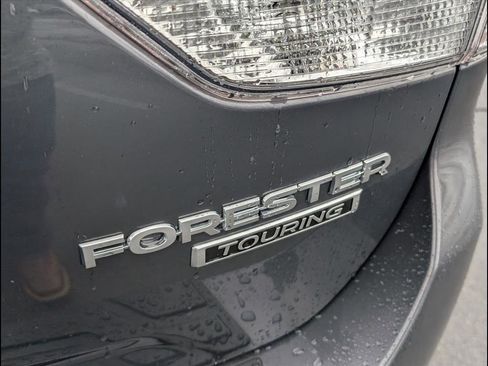Used 2022 Subaru Forester Touring image 8
