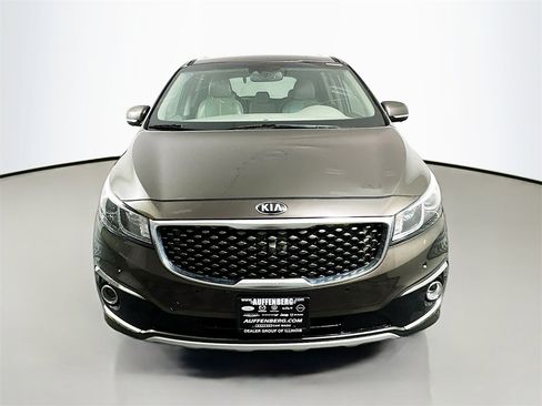 Used 2018 Kia Sedona SX Limited image 2