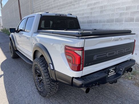 Used 2024 Ford F150 Raptor AWD/4WD image 25