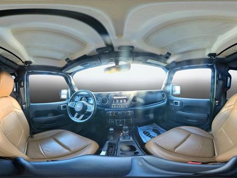 Used 2023 Jeep Wrangler Unlimited Sahara w/ Cold Weather Group image 35